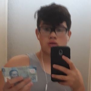 Meet your Posher, Bernardo